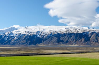 Tour of the wild South Coast of Iceland with glacier hike